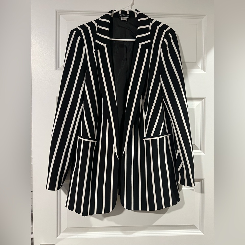 Express Black and White Striped Blazer